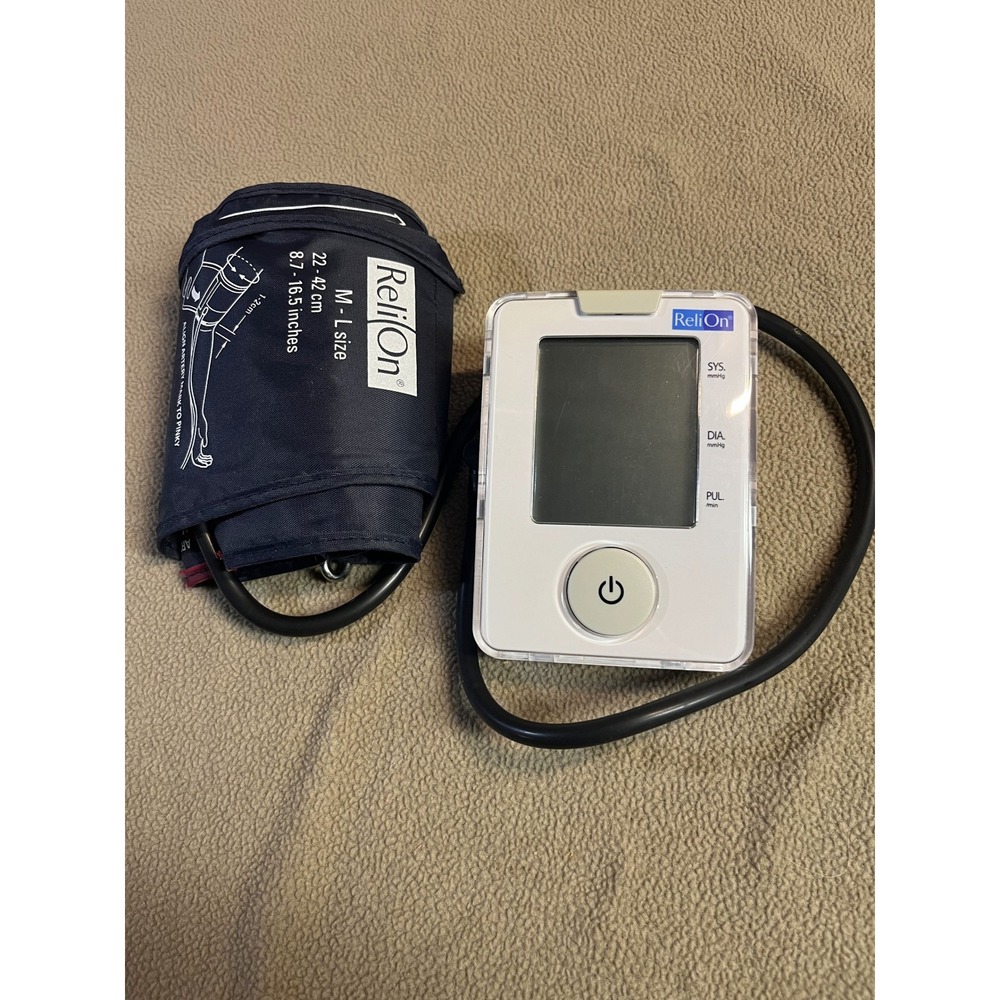 ReliOn Digital Blood Pressure Monitor PB100‎ M/L Size Cuff with Batteries